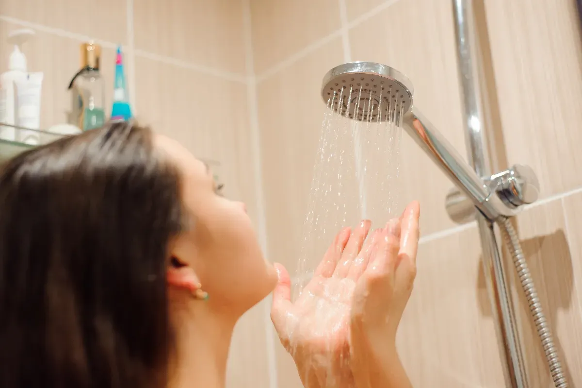 Wann duscht man am besten: morgens oder abends?
